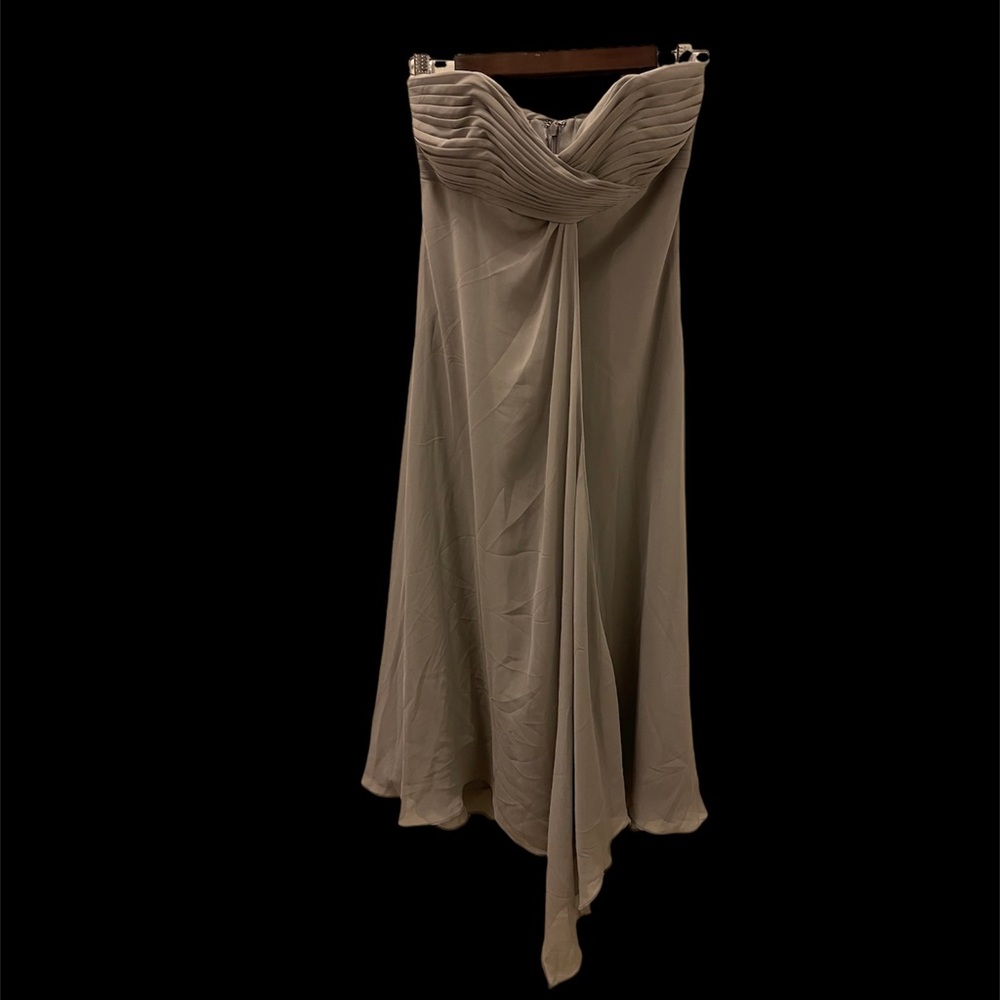 Sweetheart Tea-Length Dress